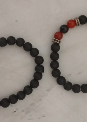 Siyah Boncuklu Minimalist Kadın Bileklik