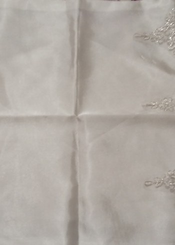 İşlemeli Parlak Beyaz Nevresim Takımı - Görsel 4