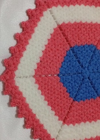 Çok Renkli Nakışlı Örgü Çocuk Battaniyesi - Görsel 2