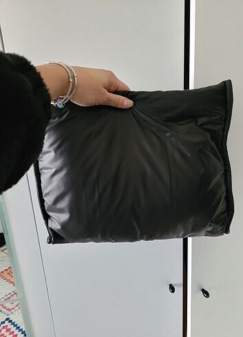 Academia Academia Clutch