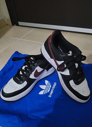 Nike Nike