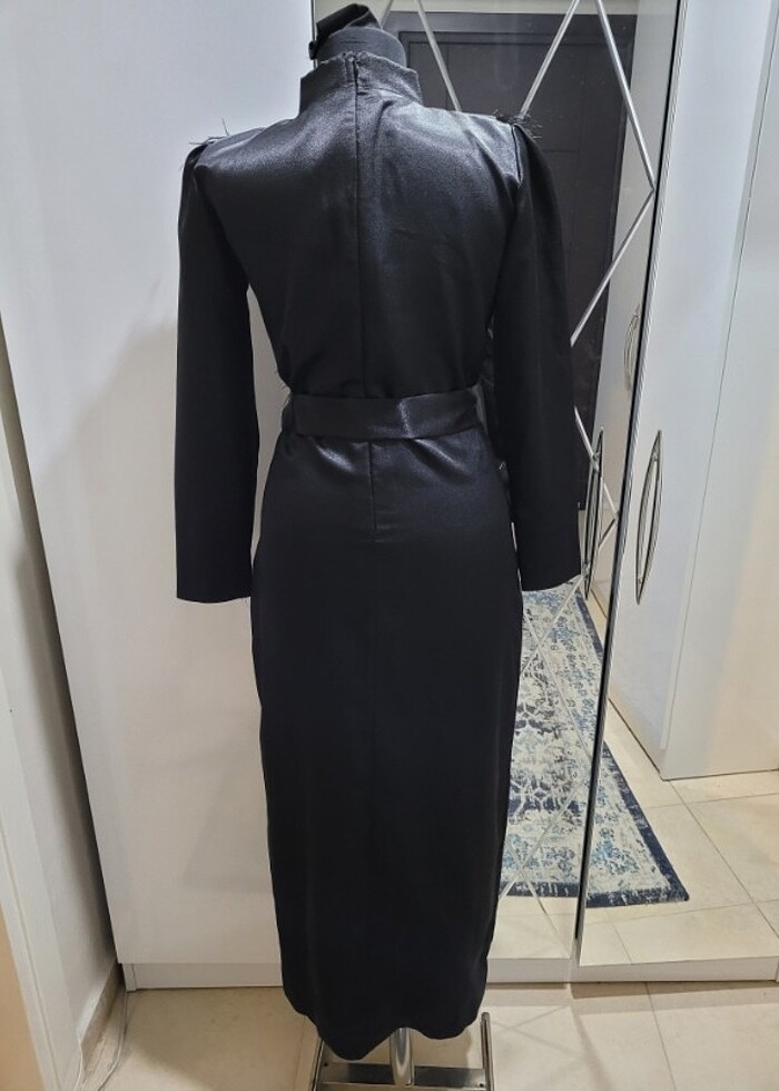 Saten elbise - Görsel 2