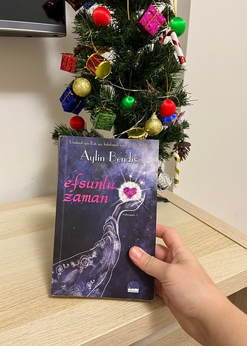 Efsunlu Zaman - Aylin Bendis - Görsel 2