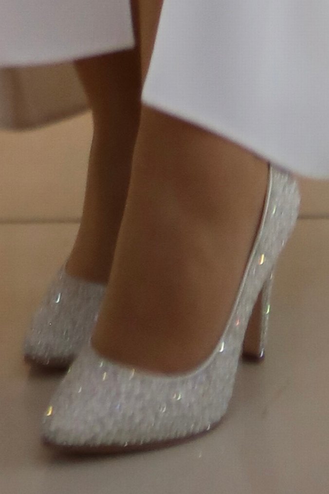 Beyaz İnci Stiletto Topuklu Kadın Ayakkabı - Görsel 3