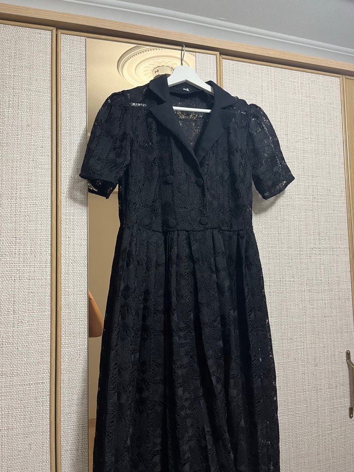 Siyah Dantel Midi Gotik Elbise - Görsel 4