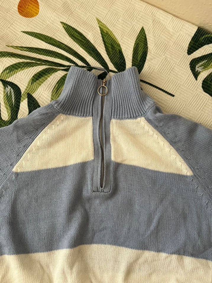 Stradivarius Mavi Beyaz Yarım Fermuarlı Triko Kazak - Görsel 3