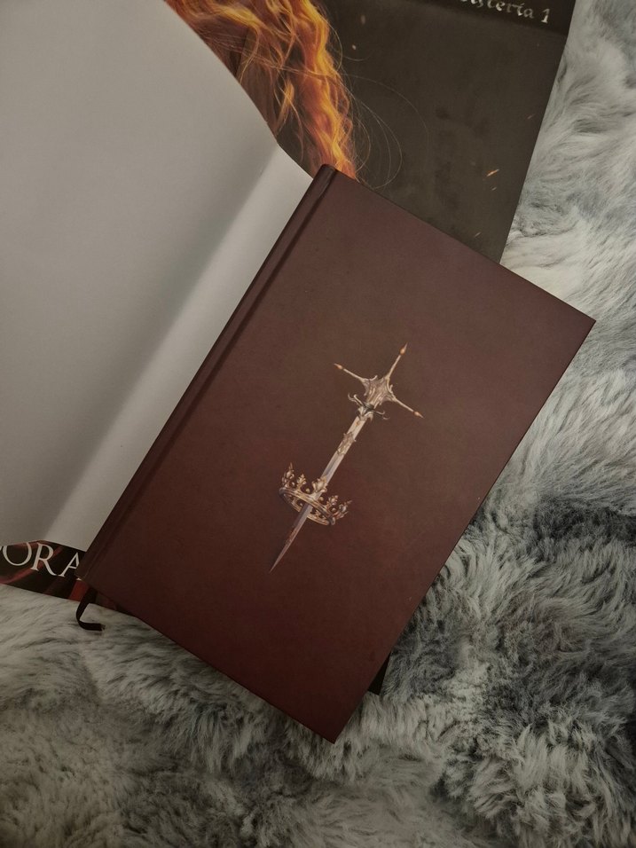 Vârislerin Oyunu - Adora Yağmur - Görsel 3