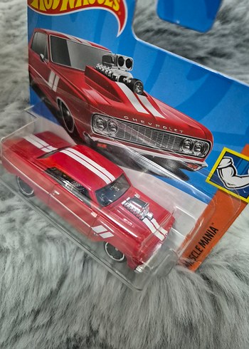 Kırmızı Hot Wheels Oyuncak Araba - Görsel 3
