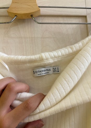 Stradivarius Uzun Kollu Kayık Yaka Kazak