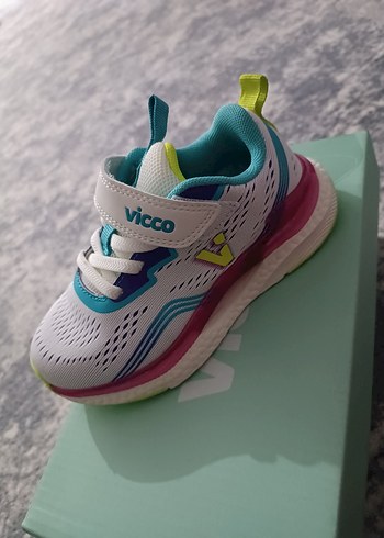 Kız Çocuk Beyaz Renkli Bağcıksız Spor Ayakkabı - Görsel 3