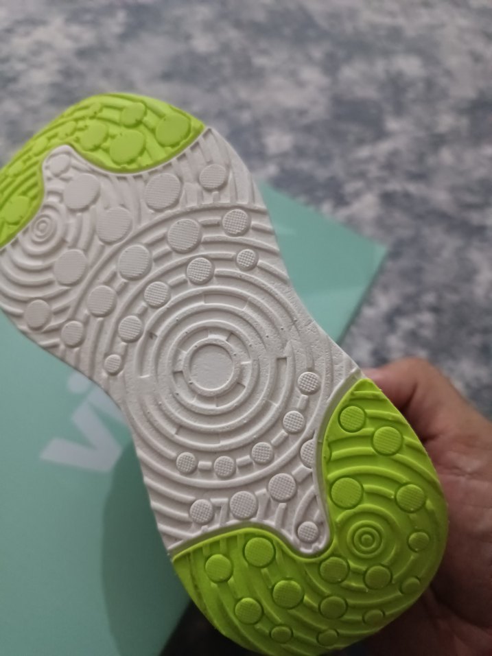 Kız Çocuk Beyaz Renkli Bağcıksız Spor Ayakkabı - Görsel 2