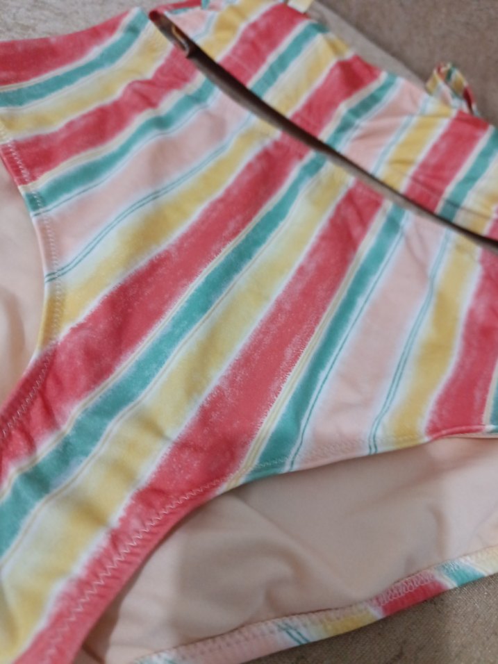 Çok Renkli Bağcıklı Mini Mayo - Görsel 3