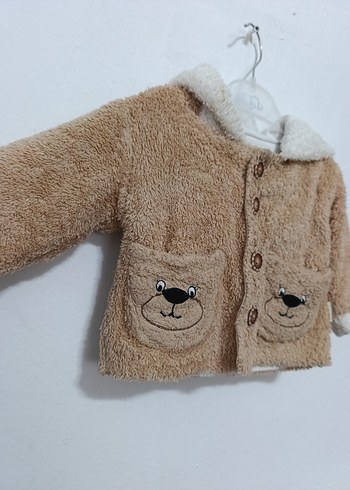 Kapüşonlu Kahverengi Erkek Çocuk Peluş Mont - Görsel 2