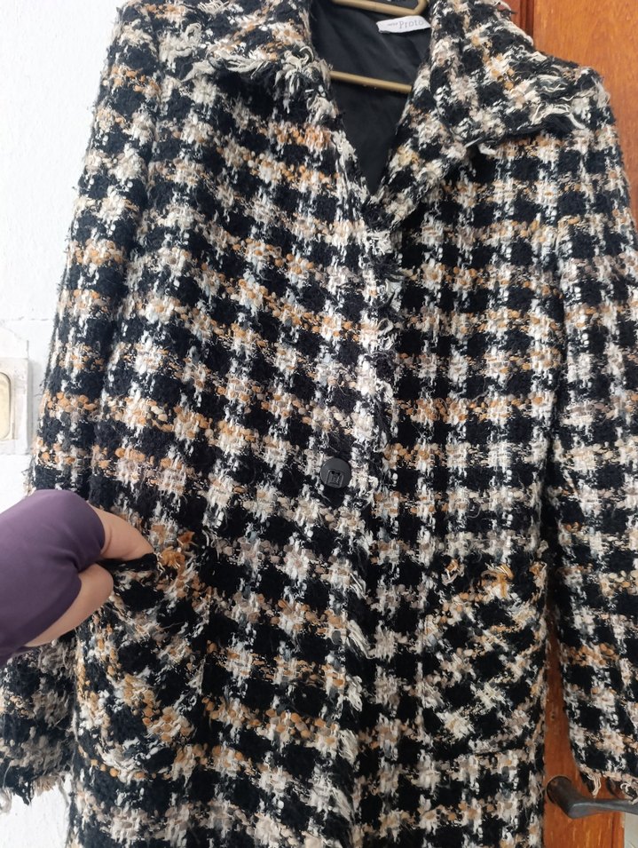 Kahverengi Ekose Düğmeli Uzun Kadın Kaban - Görsel 3