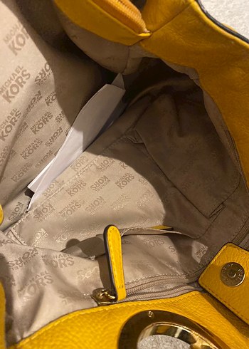 Michael Kors Omuz Çantası