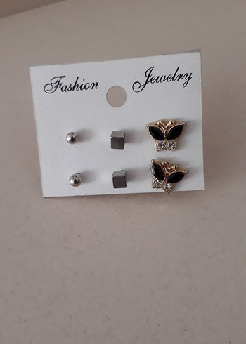 Siyah Mini Taşlı Minimalist Küpe Seti