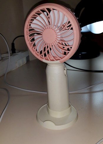 Kahverengi ve gri masaüstü vantilatör - Görsel 2