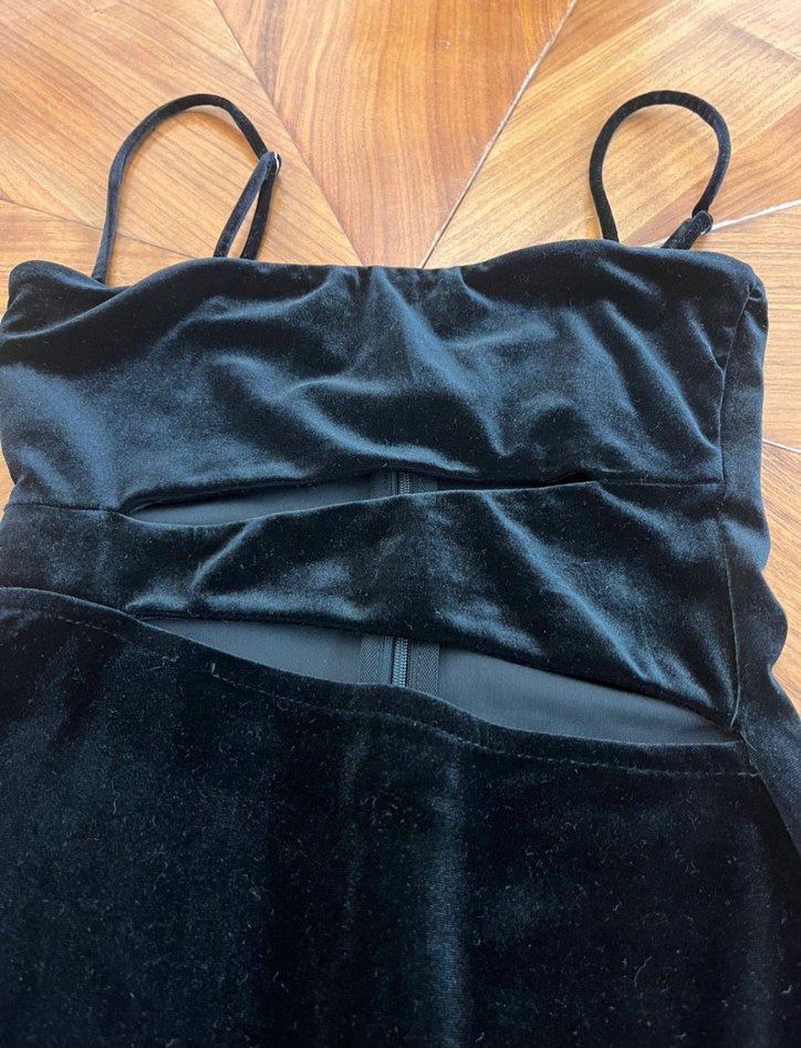 Siyah İnce Askılı Mini Gotik Elbise - Görsel 2