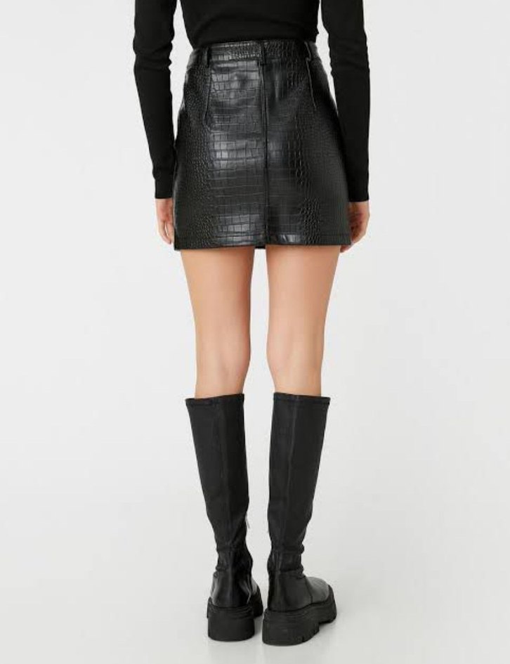 Siyah Deri Etek - Görsel 3