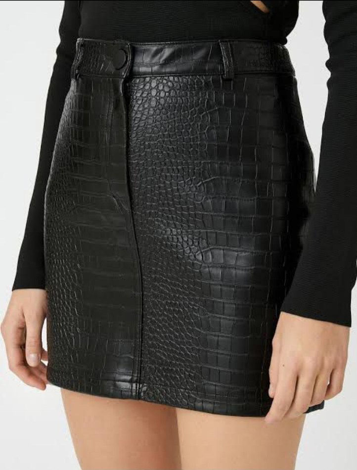 Siyah Deri Etek - Görsel 2