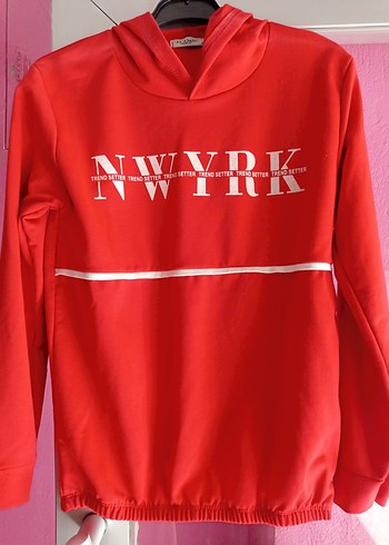 Diğer Kırmızı Kapüşonlu Kısa Sweatshirt