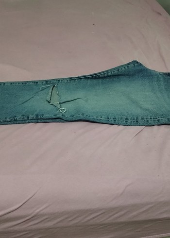 27 Beden Kadın Mavi Normal Boy Bol Kesim Kot Pantolon