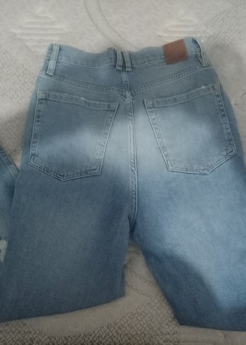28 Beden Düğmeli Mavi Kadın Denim Jean