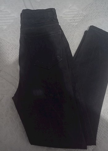 36 Beden Siyah Kadın Kot Pantolon.