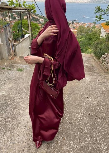 38 Beden Bordo Uzun Salaş Saten Elbise