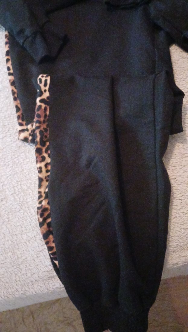 Leopar detaylı eşofman takım - Görsel 2