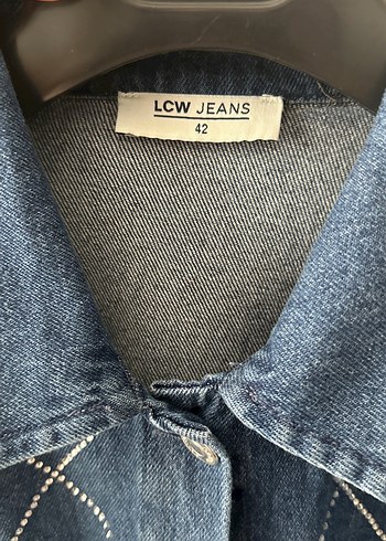 42 Beden mavi Renk Düğmeli Kadın Mavi Denim Ceket