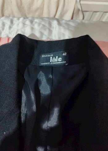 Düğmeli Nakışlı Siyah Uzun Blazer Vatkalı - Görsel 5