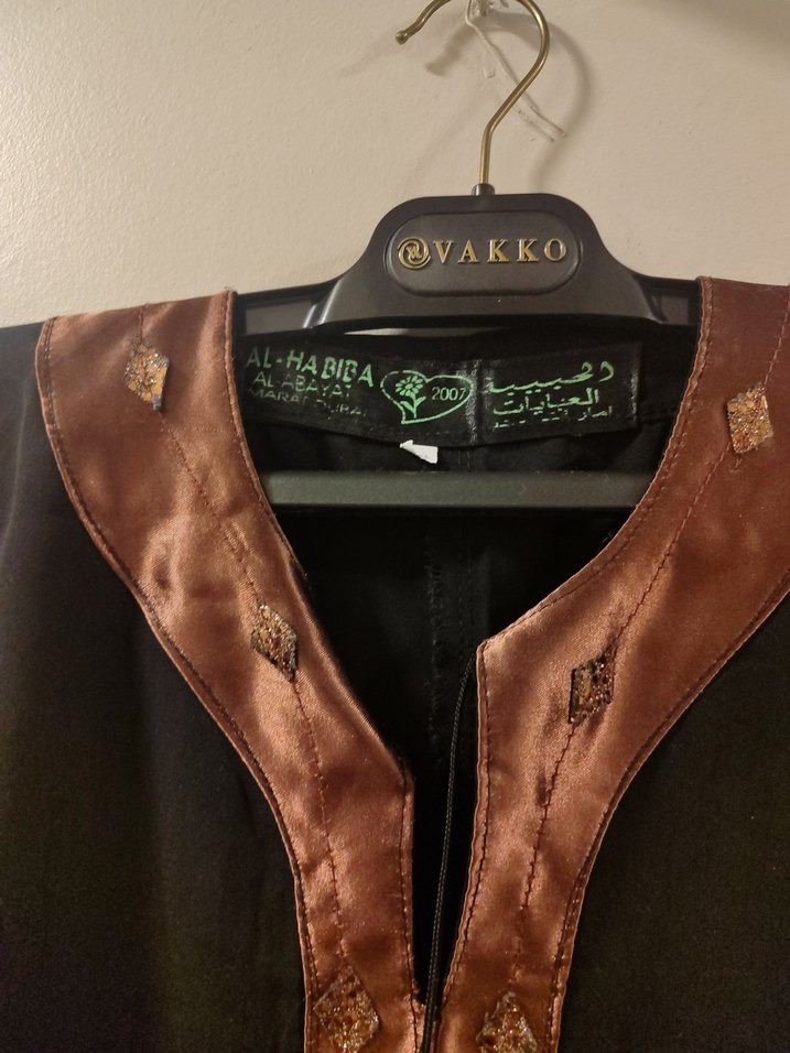 Saten Detaylı Siyah Kadın Tunik - Görsel 2