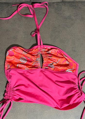 Pembe Bağlamalı Drapeli Mini Bikini Üstü