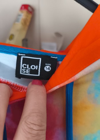 LC Waikiki Renkli Batik Kapüşonlu Kadın Sweatshirt