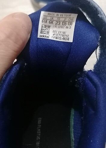 23 Beden lacivert Renk Adidas 23 no spor ayakkabı