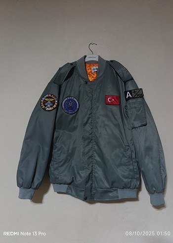 Havacı Pilot Montu