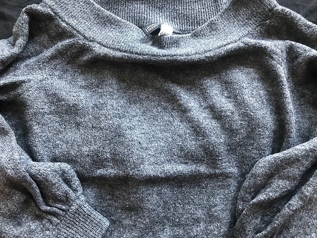 H&M gri kazak