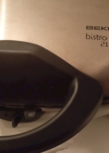 Beko Bistro 2115 Gri Sandviç ve Tost Makinesi - Görsel 2