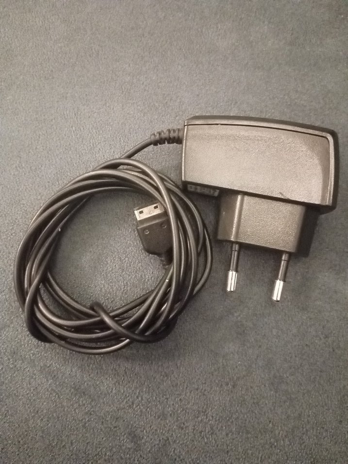 Orijinal Samsung ATADS10EBE Şarj Cihazı - Görsel 2