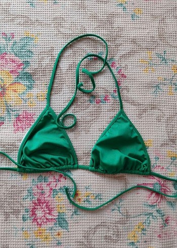Yeşil Ücgen Bikini Üstü