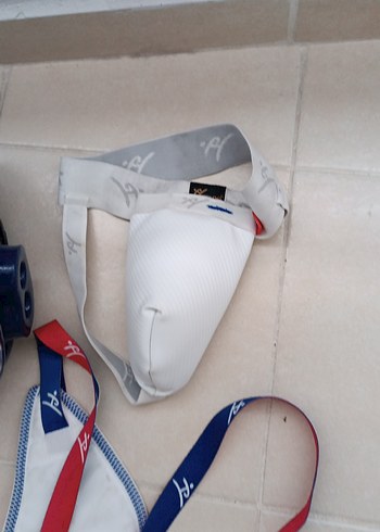  Beden asado Taekwondo kask, yelek ve koruyucu
