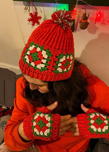 yeniyıl temalı Renkli Örgü  Eldiven ve Bere Takımı - Görsel 2