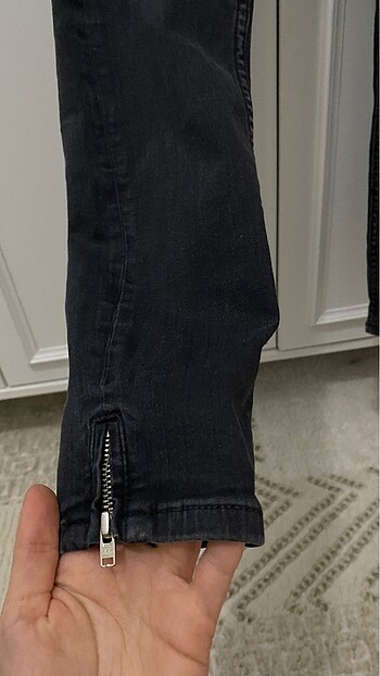 Zara zara gri yırtık jean