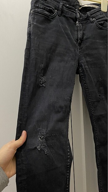 xs Beden zara gri yırtık jean