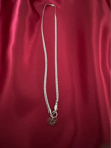 Beden Tiffanyandco kolye