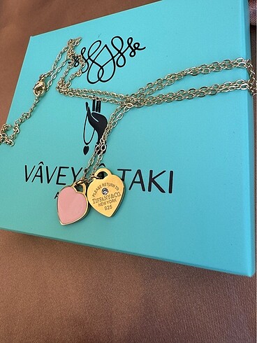 Beden altın Renk Tiffanyandco kolye