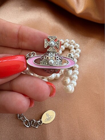  Beden Vivienne Westwood kolye