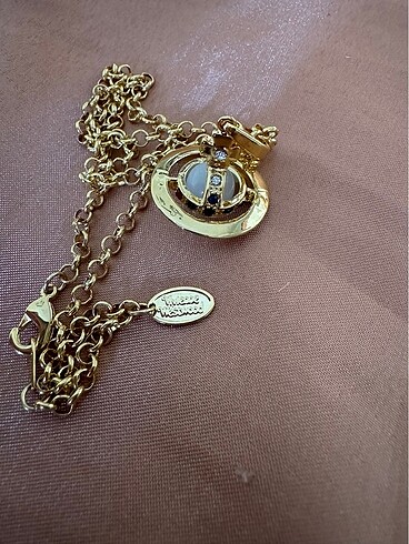 Beden altın Renk Vivienne westwood kolye