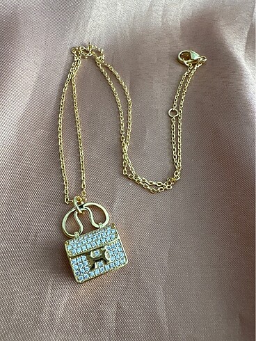 Hermes kolye